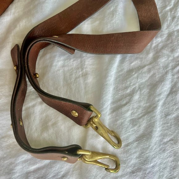 Beautiful Brown Leather Tote Bag with Shoulder Strap - Picture 6 of 6